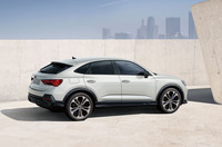 「アウディQ3」に足元を引き締めた特別仕様車「ダイナミックエディション」が登場の画像