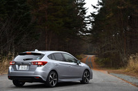 今回試乗した新型「インプレッサ」の2リッターモデルは、2016年10月25日に発売された。写真のハッチバック「インプレッサスポーツ」のほかに、セダン「インプレッサG4」がラインナップされる。