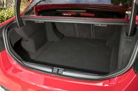 トランクルームの容量は、5人乗車時で480リッター。