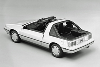 Cピラーから後ろの部分を取り外した「エクサ クーペ」。本来は日本仕様車も、このようにして着せ替えができるはずだった。