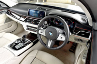 BMW M760Li xDrive(前編)の画像