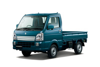 2WD車と4WD車がラインナップする「キャリイKX」。車体色には「デニムブルーメタリック」が新たに設定された。