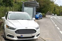 南東ヨーロッパのモルドヴァから来たフォードのフラッグシップ「モンデオ」。ボディーサイズの拡大とともに、イタリアでは見なくなった車種のひとつである。