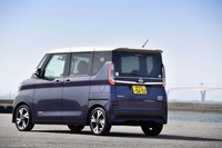 「ルークス」は、日産自動車と三菱自動車との合弁会社であるNMKVのマネジメントのもと、日産が企画・開発を主導した新世代軽乗用車。「デイズ ルークス」の後継となるモデルで、2020年3月19日に発売された。