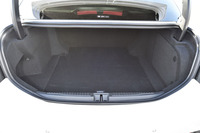 ラゲッジルームの容量は480リッター。