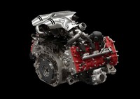 アルミニウム製のエンジンブロックとシリンダーヘッドは、新たなV6アーキテクチャーのために新開発された。