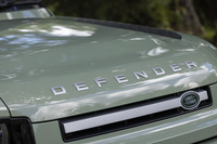 2023年6月にジャガー・ランドローバーが掲げる「REIMAGINE(リイマジン)」計画の一環として、「ディフェンダー」がブランド化された。ただし「LAND ROVER」のエンブレムは重要なヘリテージマークとして、今後もレンジローバーとディフェンダー、ディスカバリーの各ラインナップに用いられる。