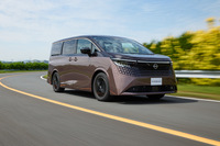 日産の「e-POWER」は以前から高速燃費の弱さが指摘されている。第3世代ではそれが15%ほど改善されているということだが……。スペックが明らかになる日が楽しみだ。