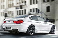 レース車両をイメージさせるBMW 6シリーズ登場の画像