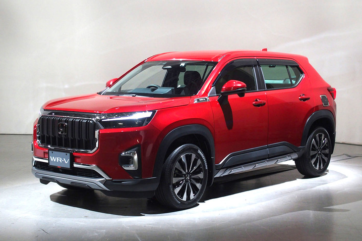 ホンダWR-V純正アクセサリー装着車(フロントビュー)