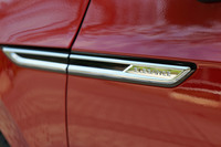 フォルクスワーゲンが「アルテオン」に新グレードを設定の画像