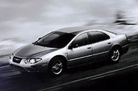 クライスラー「300M」の2002年モデルを発売