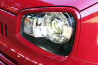 スズキ、軽乗用車「アルト」の安全装備を大幅に強化の画像