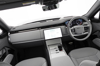 レンジローバーに日本専用の限定モデル「SVビスポーク バルモラルエディション」が登場の画像