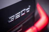 BMW 320d xDriveツーリングMスポーツ(4WD/8AT)【試乗記】の画像