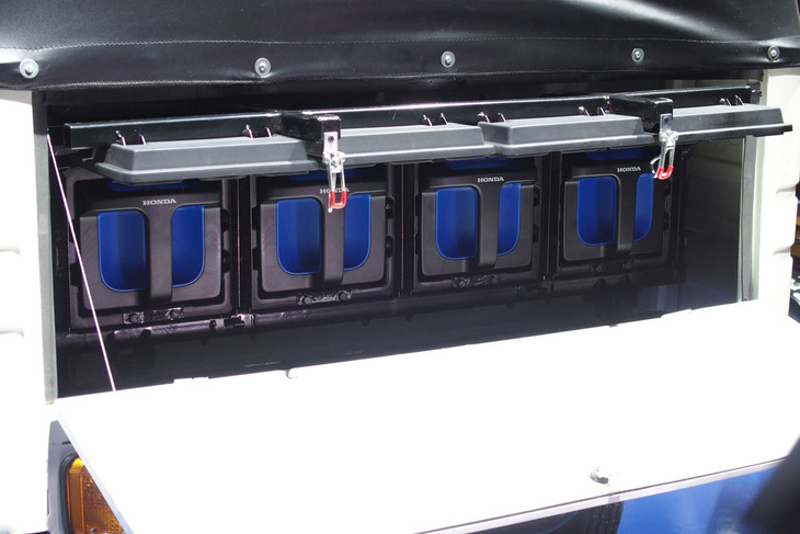 リキシャ(電動三輪タクシー)