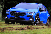 トヨタの「THS」譲りのシステムを搭載し、ストロングハイブリッド化した「クロストレックS:HEV」に試乗。「e-BOXER」搭載モデルとはどのような違いがあるのでしょうか。(photo:荒川正幸)