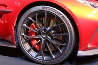 一気に155PSアップ! 改良型「アストンマーティン・ヴァンテージ」日本上陸の画像