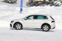 「ティグアンTDI 4MOTION Rライン」の最低地上高は180mm。