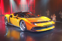 「849テスタロッサ」のデリバリーは、まず欧州で2026年の第3四半期にスタート。日本では2027年に開始される見通しとなっている。