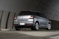 峠道などで積極的に運転を楽しんでも、あまり燃費が落ち込まないのも新型「スイフト」のMT車の美点。乗って楽しく燃費も良好と、本当に広くオススメしたいクルマに仕上がっていた。