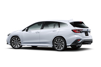 2.4リッター水平対向4気筒直噴ターボ「DIT」エンジンを搭載する新グレード「STI Sport R」が追加設定された。