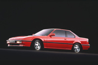 ほった「確かに、3代目はいま見てもカッコいいクルマではありますけど、これをリバイバルしても、新型『プレリュード』ほど今の時世にはまるものには、ならなかった気がしますね」