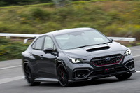 専用エンジンによるレスポンスのよさが際立って感じられた「S210」。コンプリートカーのイメージとは裏腹の、快適な乗り心地も印象的だった。