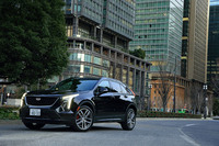 キャデラックXT4スポーツ