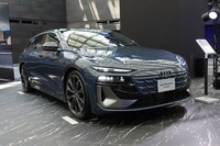 こちらはワゴンモデルの「A6アバントe-tronパフォーマンス」。