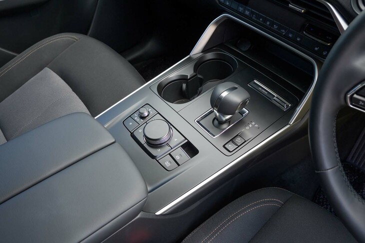 マツダCX-80 XD Sパッケージ(センターコンソール)