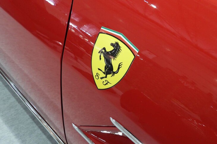 フェラーリ330GT(1967年)/Walter Wolf Racing