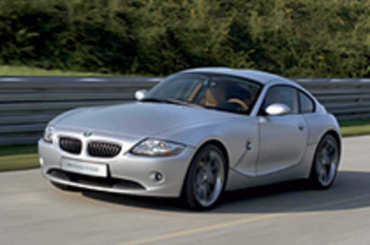 東京モーターショー2005プレビュー】BMWは「Z4クーペ」と、300km/h超の