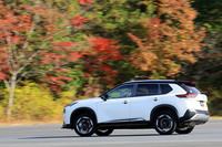 高度なシャシー/パワートレイン制御により、運動性能の面でも高い評価を得ている新型「エクストレイル」。このクルマをカスタマイズして自分好みに仕立てていくのも、面白そうだ。