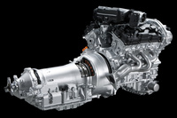 2022年6月をもって販売終了となった「日産フーガ ハイブリッド」のパワートレイン。モーター/トランスミッション部分の長さに注目。