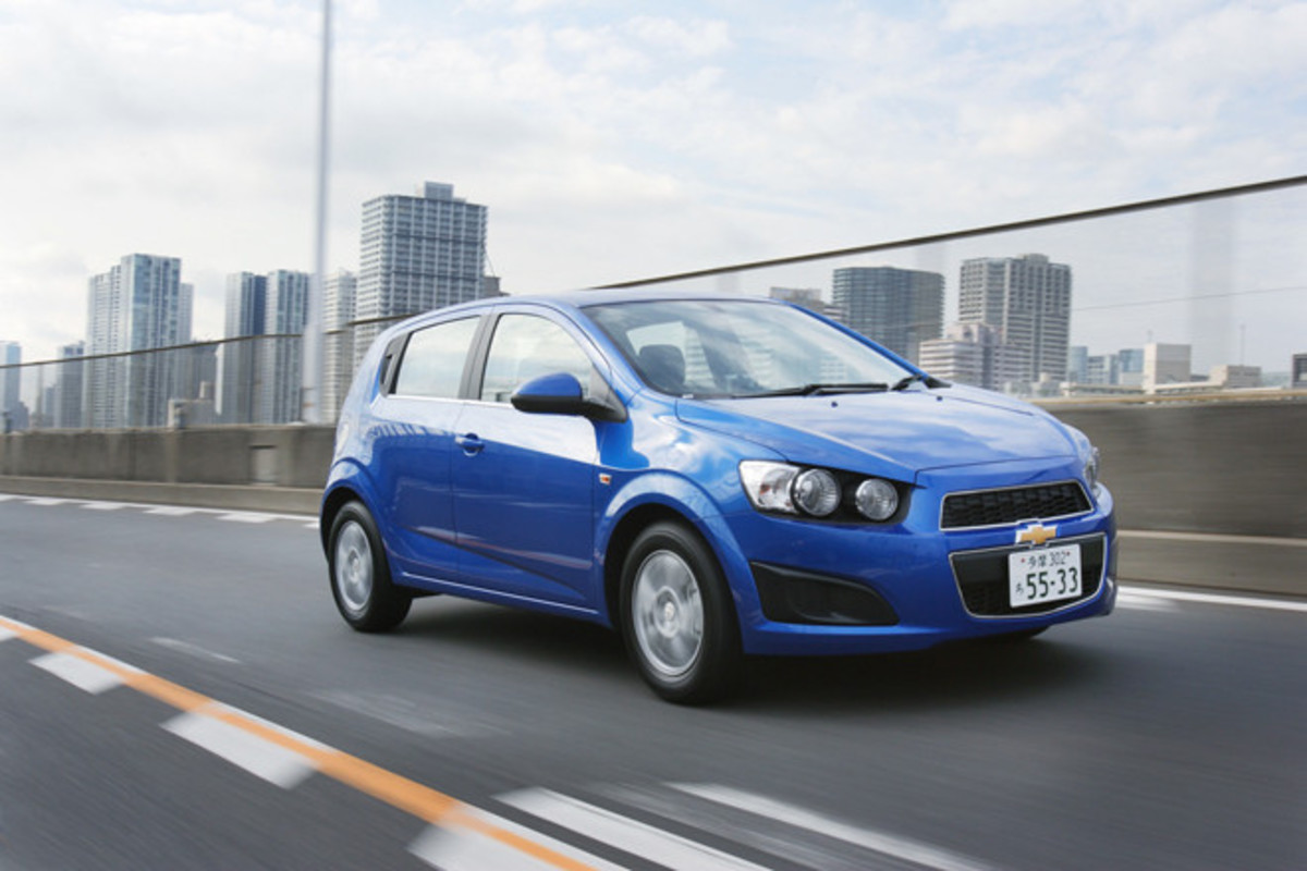 ソニック Li Ning Sonic VIII 8 Player CJ McCollum Men Basketball Shoes Wade