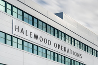 BEVラインナップの拡充に伴い、英ヘイルウッド工場はBEV専門の生産拠点に改装される予定だ。