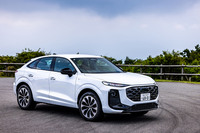 2026年5月に国内導入が発表されたアウディの新型「Q3」および「Q3スポーツバック」(写真)。約6年ぶりのフルモデルチェンジとなり、最新型は2011年に登場した初代モデルから数えて3代目にあたる。