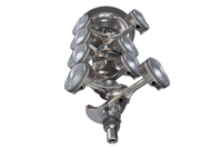 レーシングユニット由来の「LT6」は、クランクシャフトがフラットプレーンとなっている。この形式は2次振動の大きさがネックとされるが、カウンターウェイトを小型化(≒クランクシャフトを軽量化)でき、またバンク間の排気干渉がないため、レスポンシブで高回転・高出力型のエンジンをつくることができる。