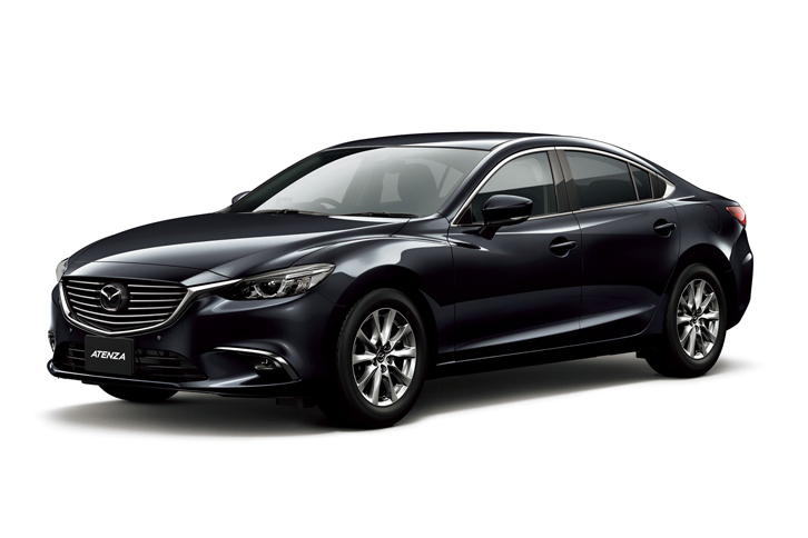 ヘッドランプに関しては、「CX-5」の「20S/25S/XD」、アテンザの「20S/XD」には「ハイ・ビーム・コントロールシステム」が、その他のグレードには「アダプティブLEDヘッドライト」が装備される。