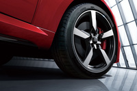 「アウディTT」にスポーティーな装いの限定モデル「Sライン コンペティション」登場の画像