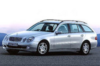 「メルセデスEクラスワゴン」、わずかに変わるの画像