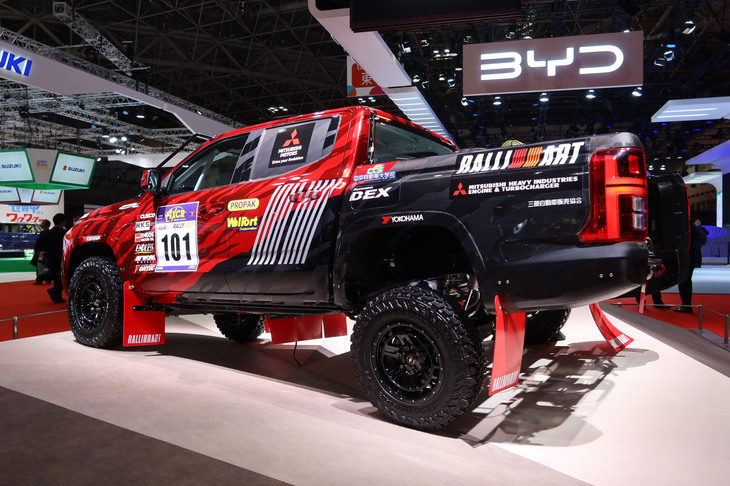 三菱トライトン(アジアクロスカントリーラリー2023参戦車両)