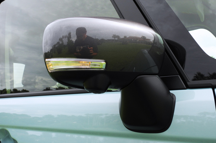 スズキ・スペーシア ギア ハイブリッドXZターボ(ドアミラーカバー)