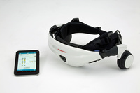 「アシモ」に代表される、ヒューマノイドロボットの研究で得られた知見は、モビリティーを含むさまざまな分野で活用されている。歩行訓練機器「Honda歩行アシスト」(写真)に使われる歩行理論しかり、「CES」などで注目を集める“倒れないバイク”のバランス制御技術しかりだ。