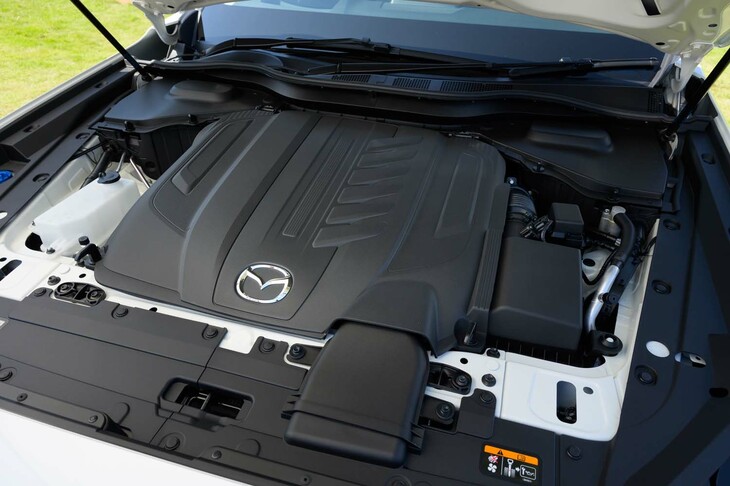 マツダCX-80 XD Sパッケージ(3.3リッターディーゼルターボエンジン)