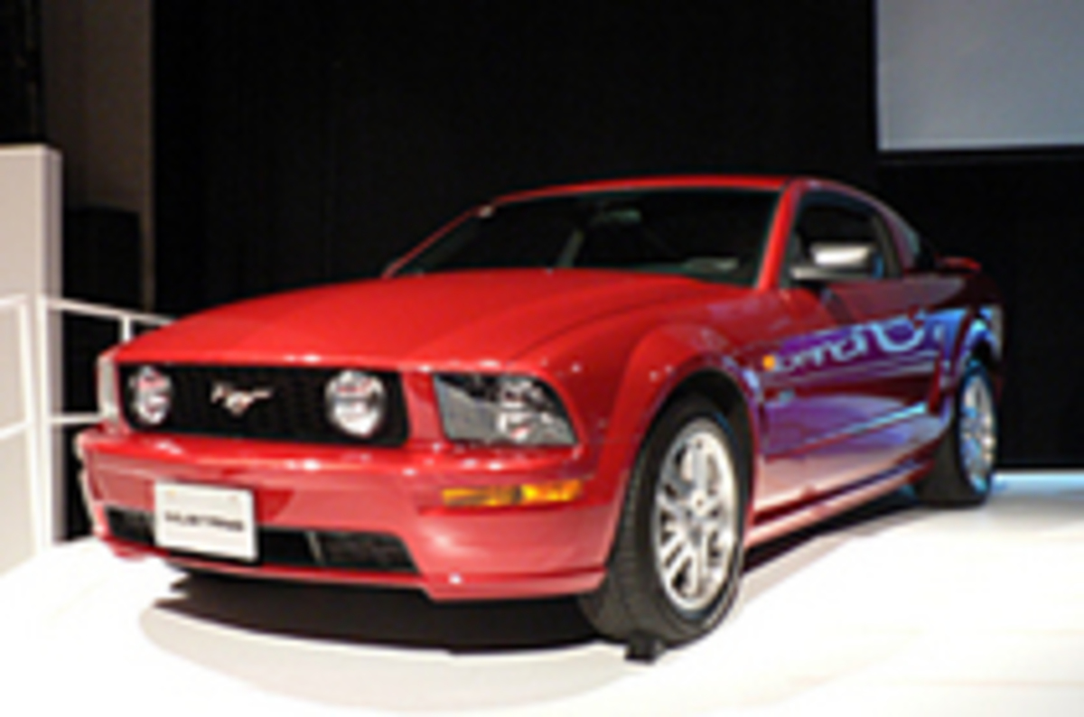 いよいよ日本に正規導入、新型「フォード・マスタング」登場