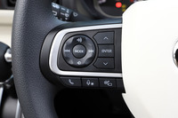 車線維持支援機能とセットで用意されるアダプティブクルーズコントロール。「Gターボ」に標準装備されるほか、「G」でも4万4000円のオプションとして用意される。