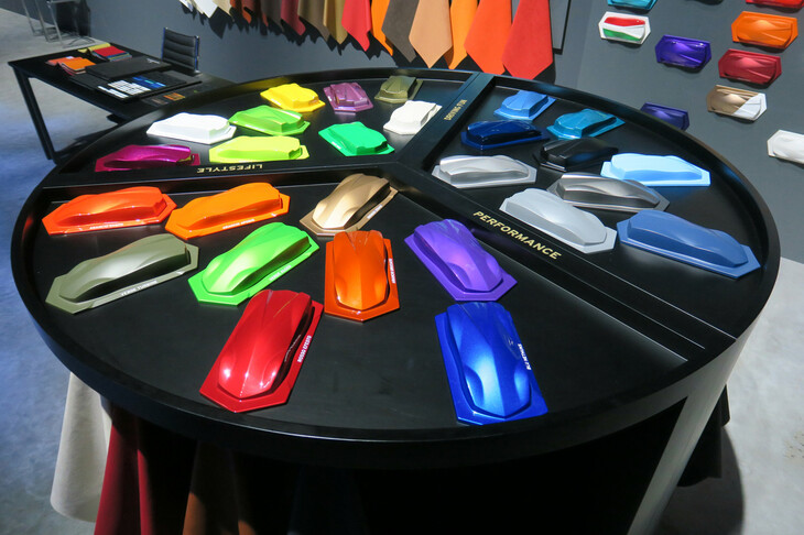 オーダーメイドプログラム「アドペルソナム」の展示スペース。