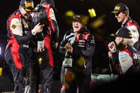 地元でポディウム独占。秋のトヨタ祭の中心には、やはりこの人の姿が……。